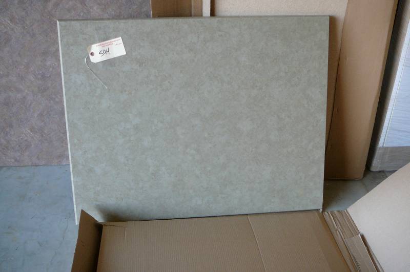 lot 594 image: Counter Top