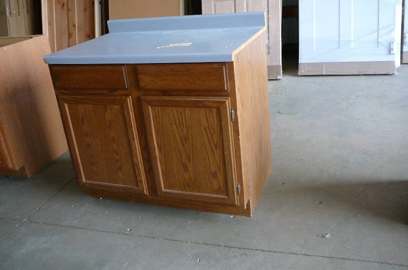 lot 611 image: Cabinet,  base, oak