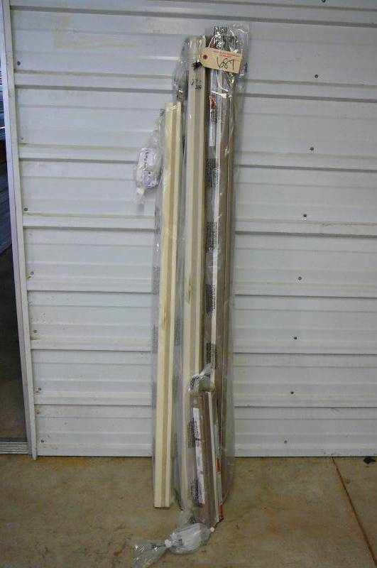 lot 687 image: Window Blinds  - New In Bags