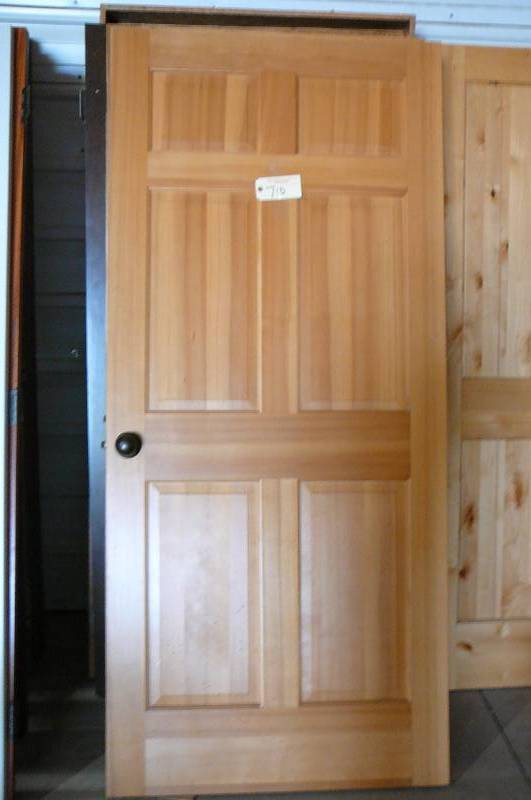 lot 710 image: Prefinished Interior Door Oak 6 panel with Hardware