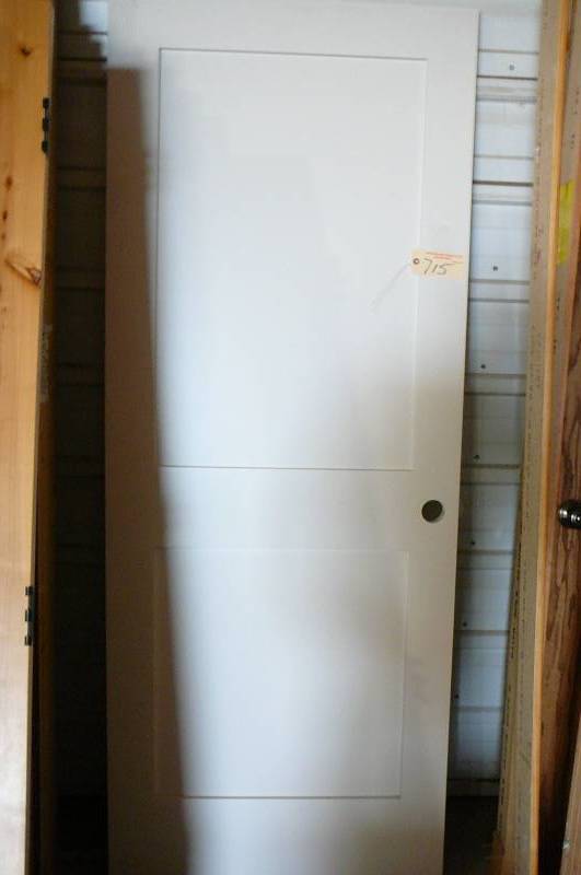 lot 715 image: Wood Door, White 2 Panel