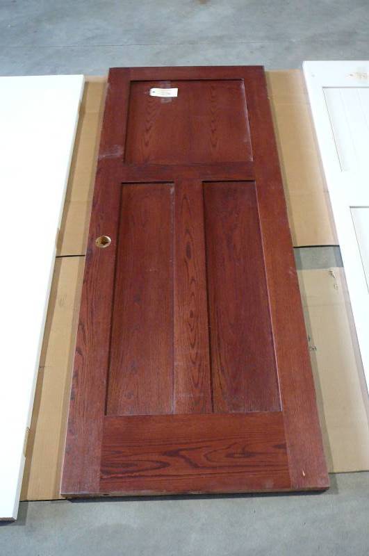 lot 736 image: Wood Inside Door  3 pane