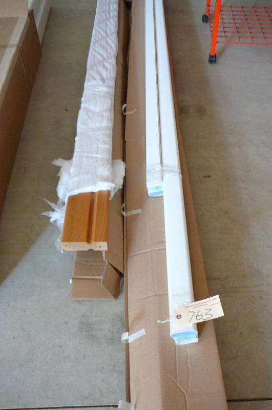 lot 763 image: Railing & Banister