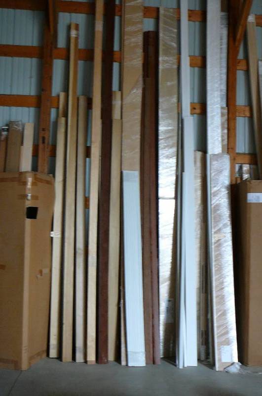 lot 725 image: Large Lot of Mixed Iwteria Trim