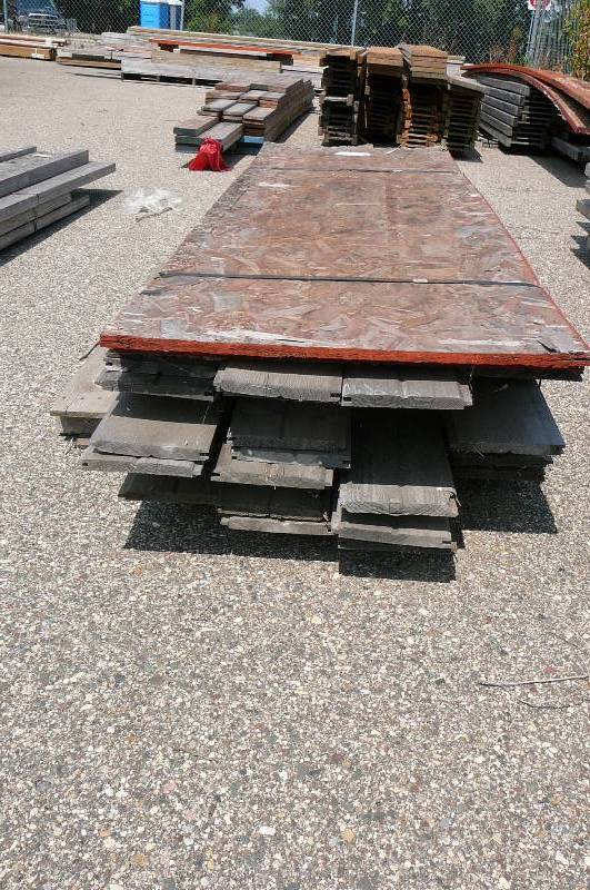 lot 784 image: Boards Tongue and Groove