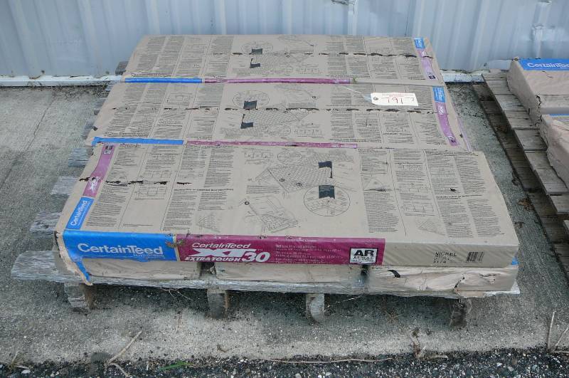 lot 791 image: Shingles- Certainteed Extra Tough 30