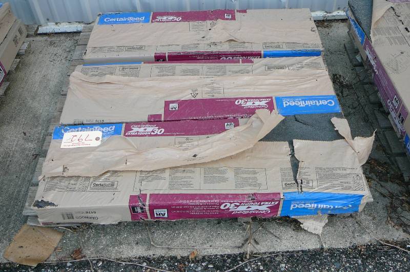 lot 792 image: Shingles- Certainteed Extra Tough 30