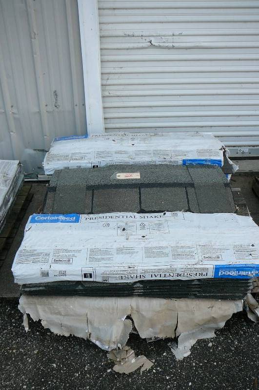 lot 806 image: Shingles- Certainteed  Residential Shake