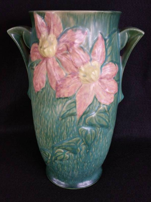 Roseville Pottery Green Clematis Vase 112 12 High End Estate