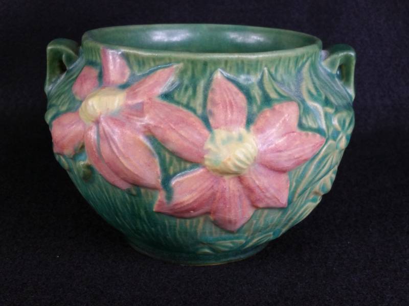 Roseville Pottery Green Clematis Jardiniere Bowl 667 4 High End Estate Sale Roseville Pottery Fine Art Art Glass Red Wing Crocks Glassware Swarovski And More K Bid