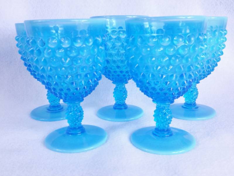 lot 39 image: (5) Fenton Hobnail Blue Opalescent Goblets