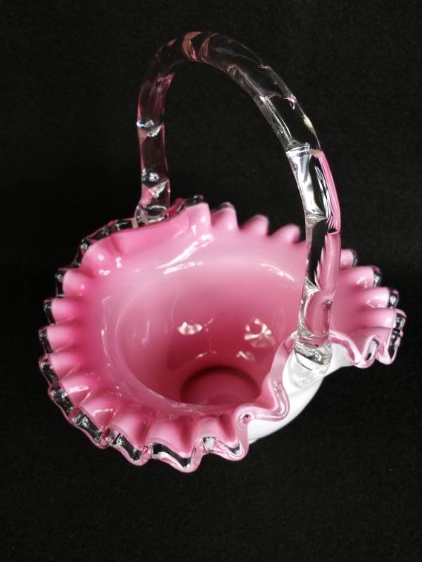 lot 42 image: Fenton Silvercrest Pink and White Ruffled Art Glass Basket