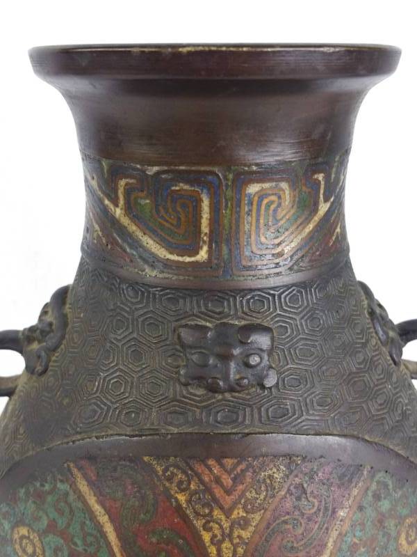 lot 53 image: Antique 19th Century Japanese Champleve Cloisonn Brass or Bronze Vase