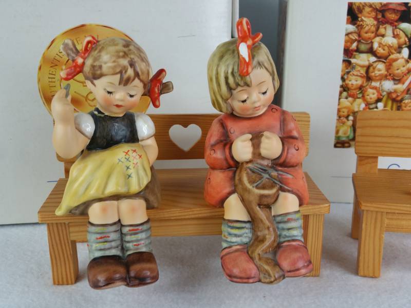 lot 78 image: (2) Hummel Figures with Box