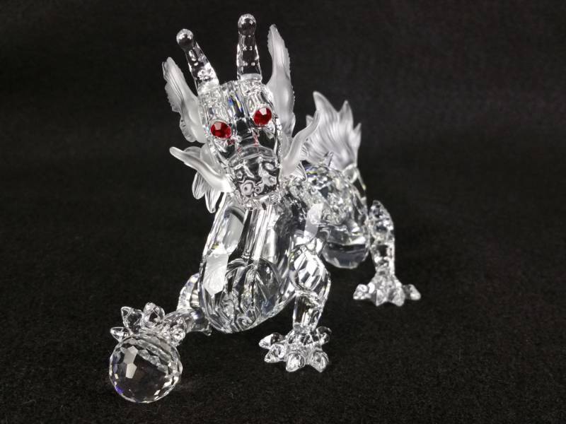 lot 79 image: Swarovski Fabulous Creatures - Dragon - 1997 Annual Edition