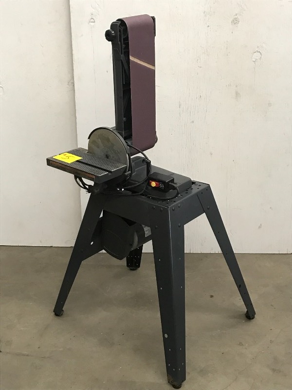 lot 5 image: Craftsman Belt  Disc Sander