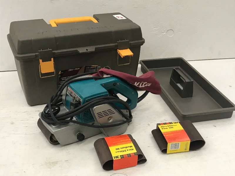 lot 29 image: Makita Belt Sander
