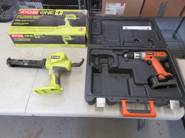 lot 129 image: 38 DRILL AND 18V POWER CAULK GUN