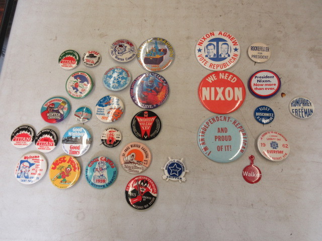 lot 137 image: VINTAGE CAMPAIGN BUTTONS AND WINTER CARNIVAL PINS
