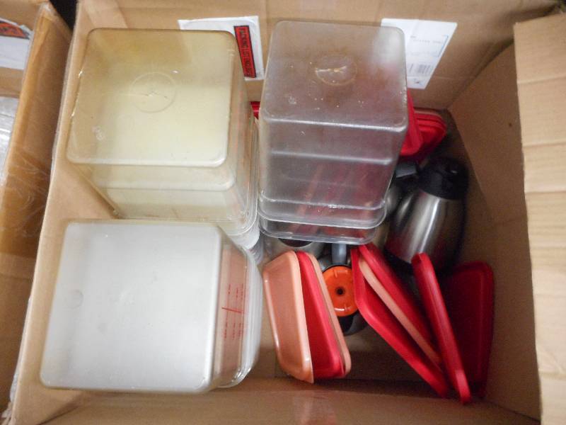 lot 14 image: Commercial Kitchen Items