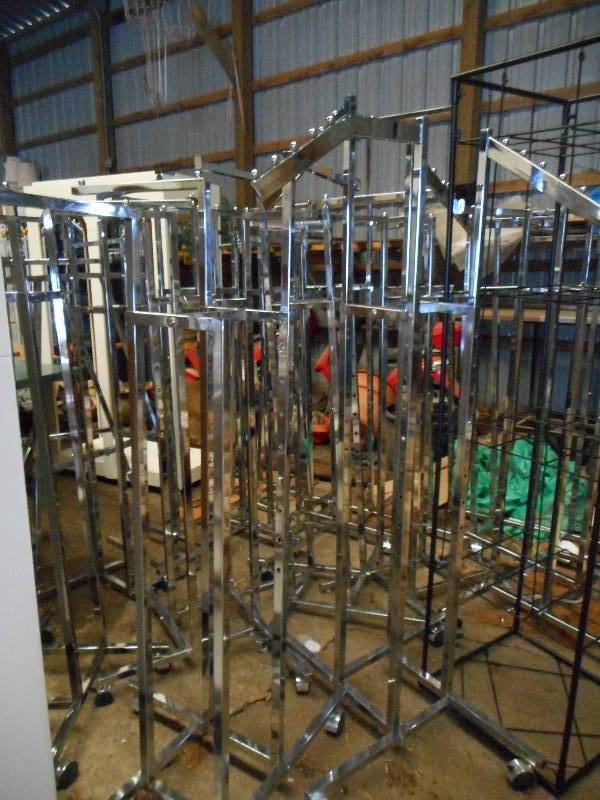 lot 114 image: Commercial Clothes Racks