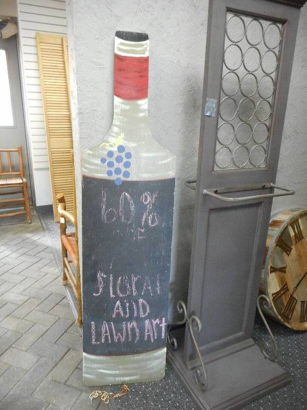 lot 107 image: Wine Bottle Chalk Board and DisplayStorage