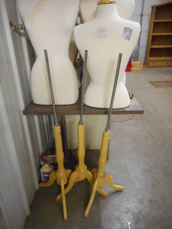 lot 88 image: Mannequins