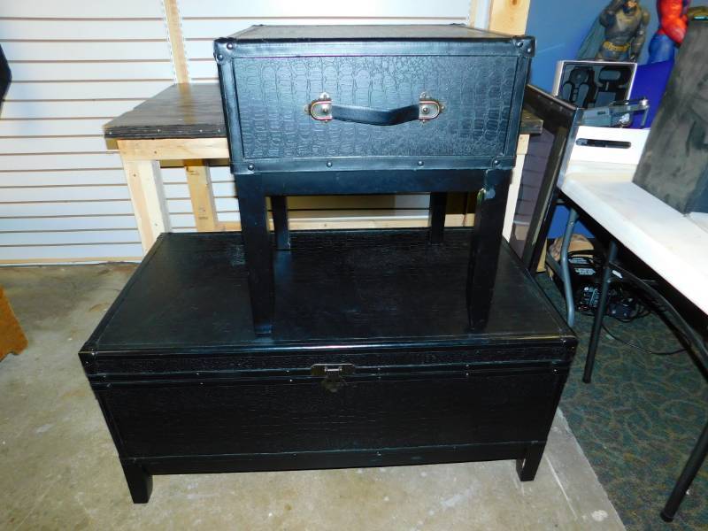 lot 6 image: Large Black Leather Storage Trunk & A Matching Wooden Table