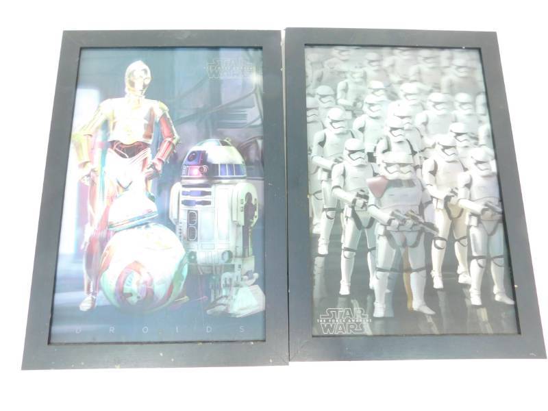 lot 48 image: Two Star Wars 3 D Pictures