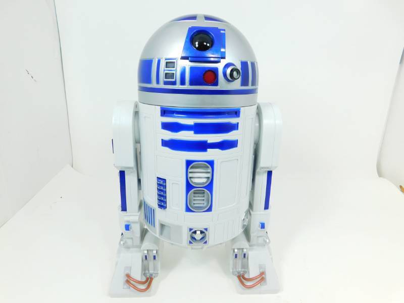 lot 74 image: Jakks Big-Figs Deluxe Star Wars R2-D2 Figure
