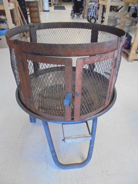 lot 21 image: Portable Fire Pit