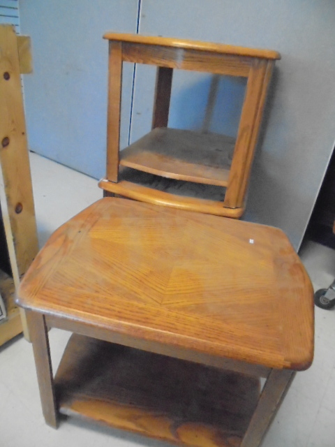 lot 43 image: Oak End Tables