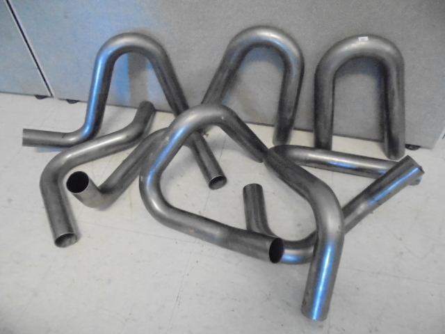 lot 58 image: Automotive Exhaust Pipes