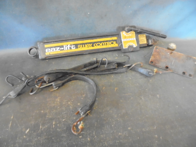 lot 74 image: Sway Control Bar and Bungees