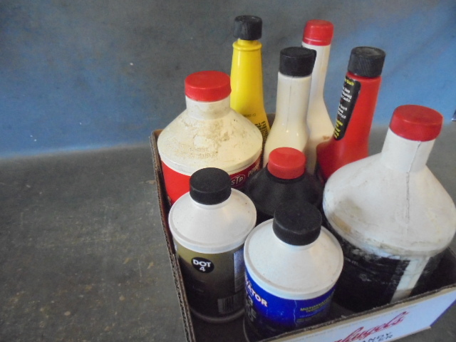 lot 88 image: Automotive Fluids