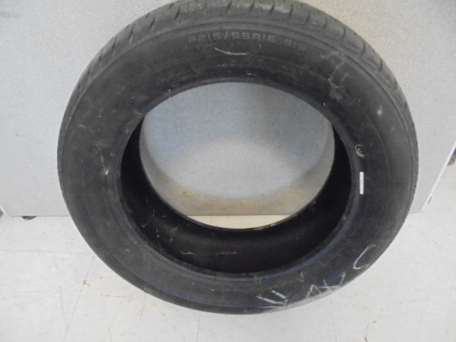 lot 111 image: Tire