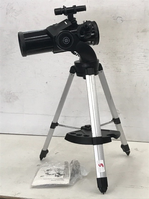 lot 5 image: Meade DS-2000 Series Reflecting & R...