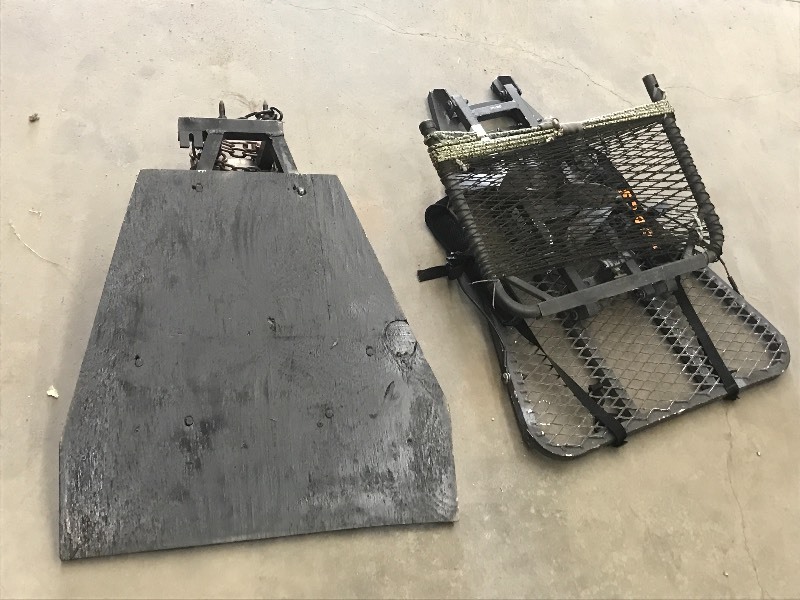 lot 13 image: Lot Of (2) Hang-On Tree Stands   ...