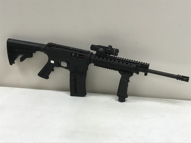 lot 8 image: Mossberg International .22 Rifle