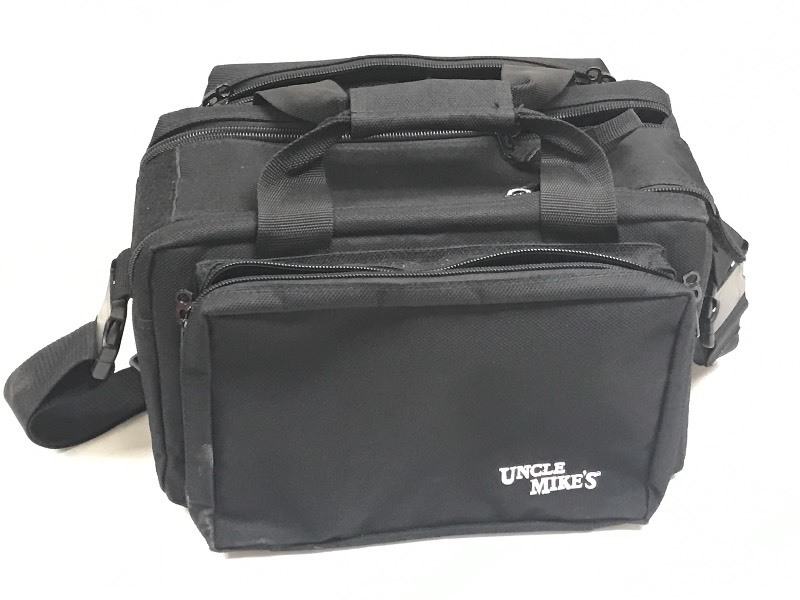 lot 48 image: Uncle Mikes Gun Bag