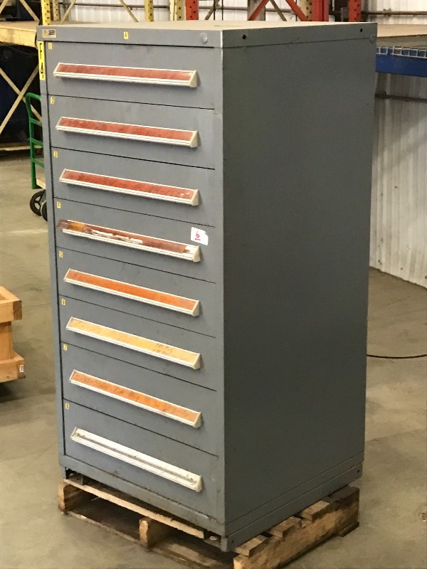lot 9A image: Stanley Heavy Duty Shop Cabinet
