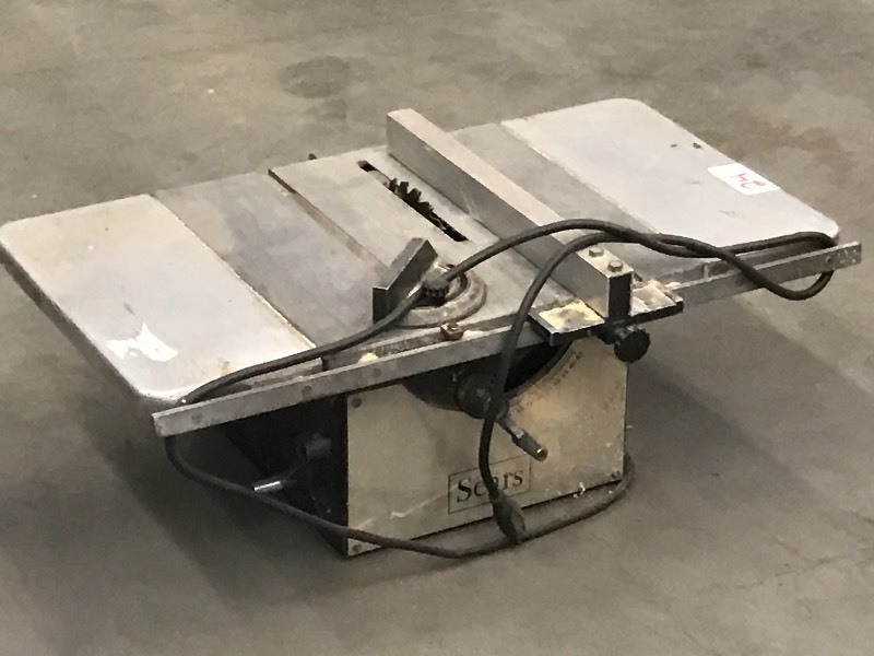 lot 24 image: Sears Table Saw