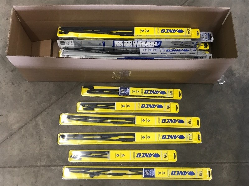 lot 27 image: Box Of New Windshield Wipers