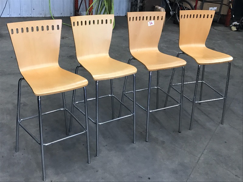lot 36 image: (4) Matching Workstation ChairsStools