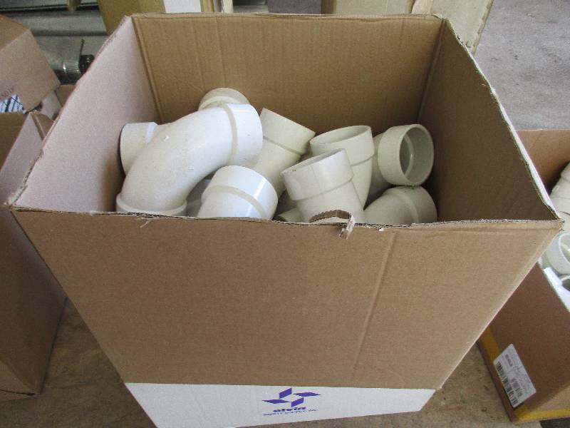 lot 65 image: 3 pvc 90s