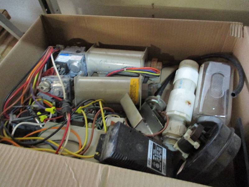 lot 145 image: HVAC parts