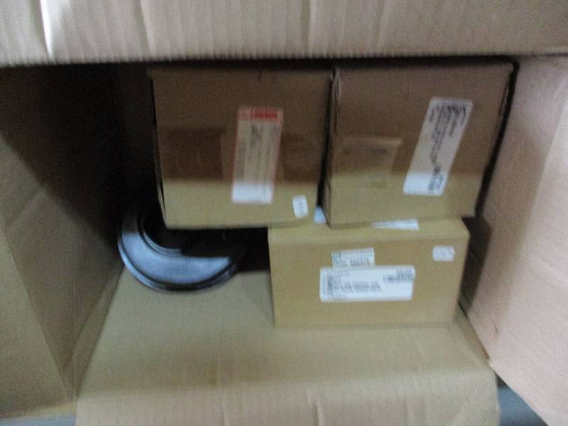 lot 146 image: HVAC parts