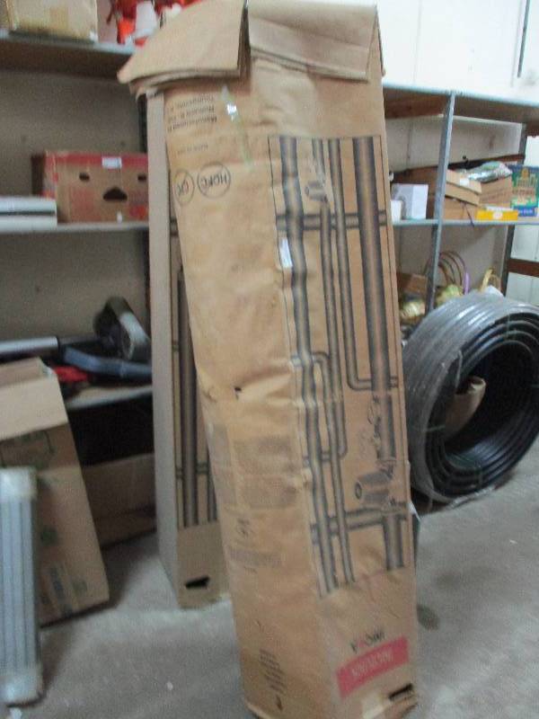 lot 151 image: Pipe insulation