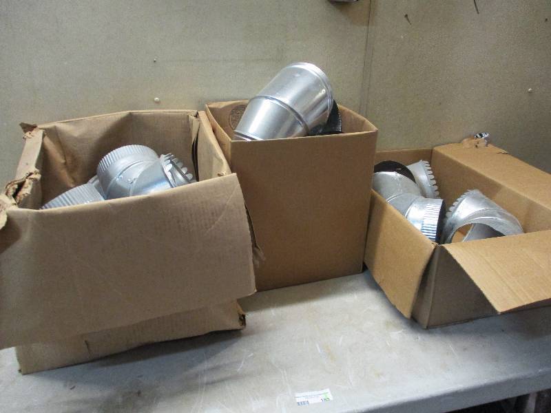 lot 183 image: Ductwork adaptors