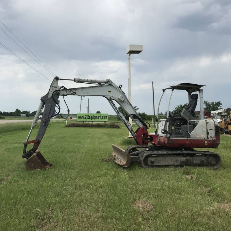lot 11 image: 20007 Takeuchi Model TB145 Mini Tracked Excavator